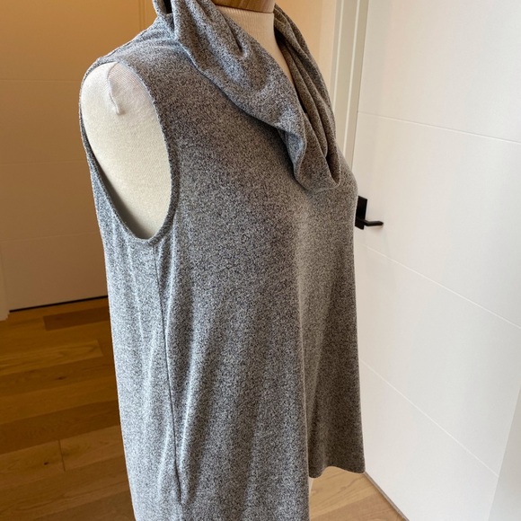 Lou & Grey - Picture 2 of 4